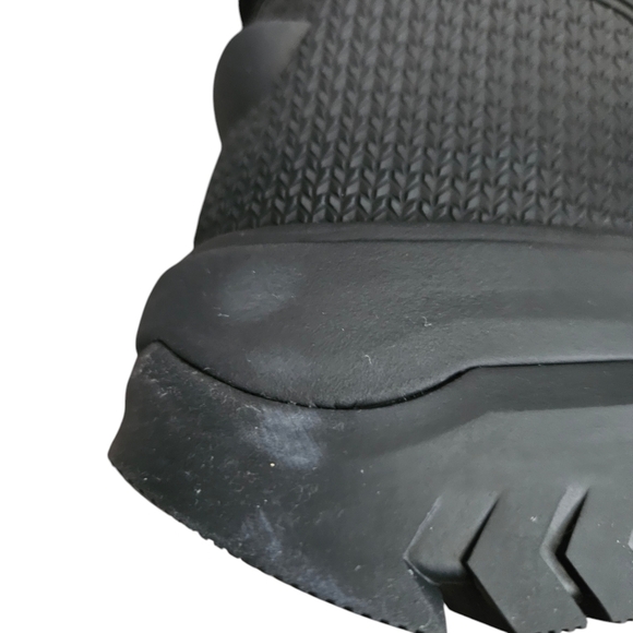 Hunter Wanderer Womens Black Waterproof Tall Sherpa Snow Gorpcore Boots SZ 7 NWT - Picture 10 of 12